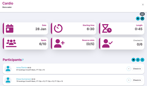 Activity details view for a cardio session in “Stora salen” showing date, start time, duration, available spots, reserve slots, and check-in status. The participants list is visible below with individual check-in buttons.