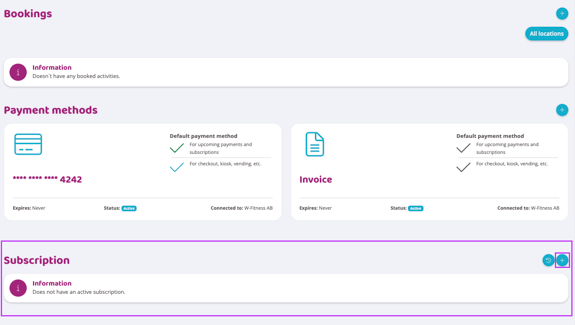 Customer overview showing bookings status, payment methods, and a section indicating no active subscription.